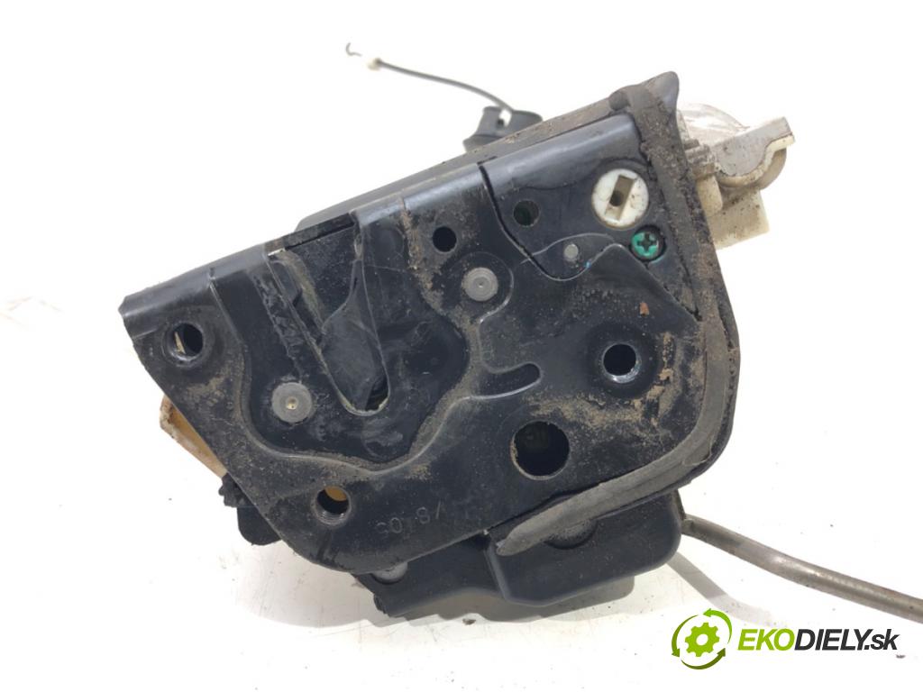 AUDI A4 B7 (8EC) 2004 - 2008    1.9 TDI 85 kW [116 KM] olej napędowy 2004 - 2008  zámok dveře pravý přední část 8E1837016AA