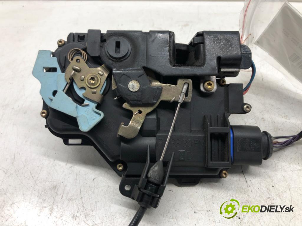SKODA OCTAVIA II Combi (1Z5) 2004 - 2013    1.9 TDI 77 kW [105 KM] olej napędowy 2004 - 2010  zámok dveře pravý zadní část 7L0839016