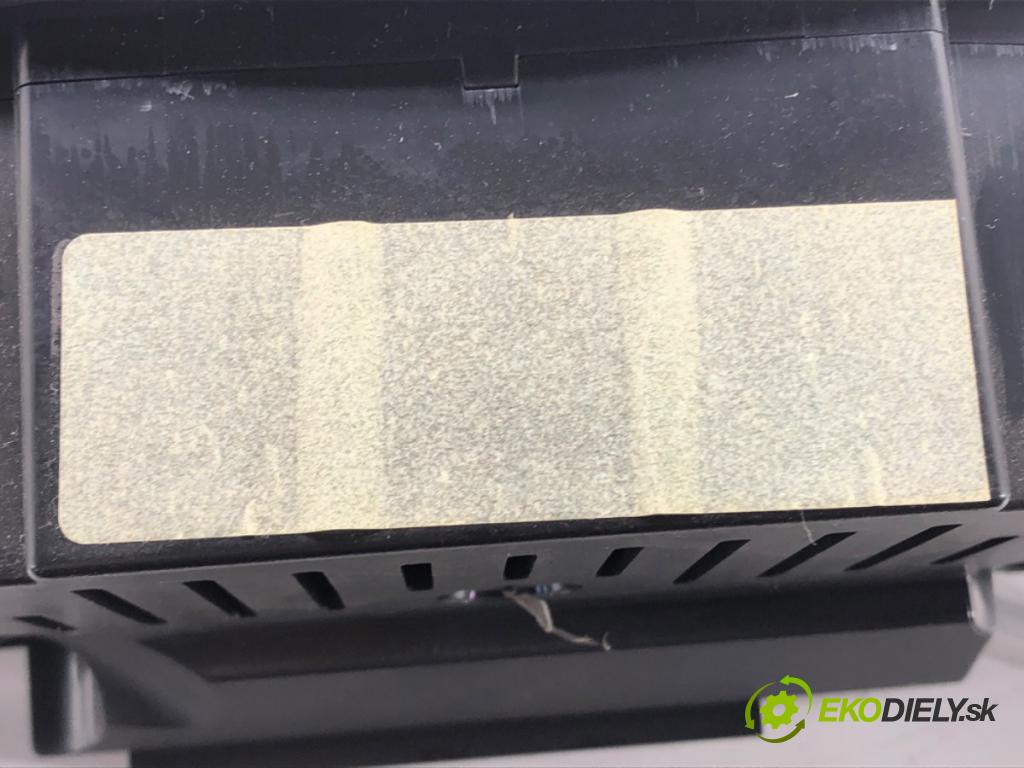 VW GOLF PLUS V (5M1, 521) 2004 - 2013    1.9 TDI 77 kW [105 KM] olej napędowy 2005 - 2009  Prístrojovka 1K0920862K (Prístrojové dosky, displeje)