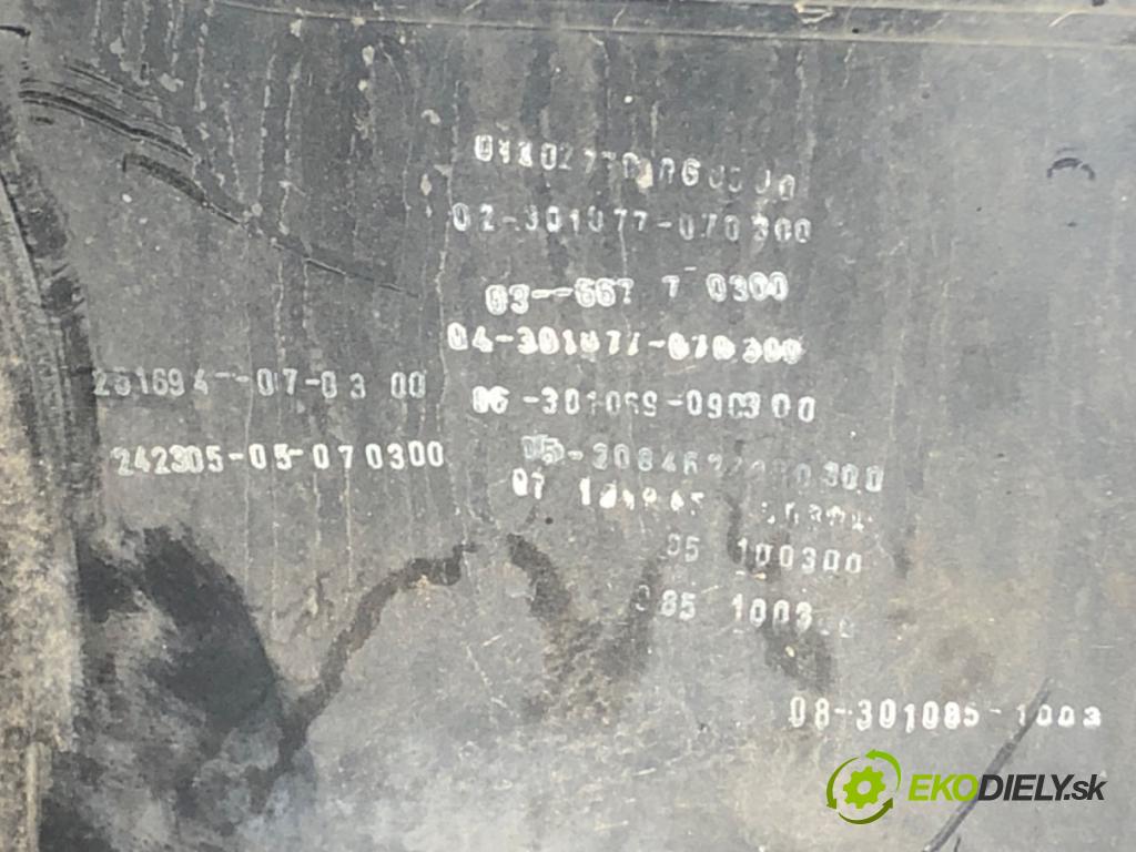 MERCEDES-BENZ C215 coupe 2000 270 kW CL 600 (215.378) 5786 Blatník pravy predný