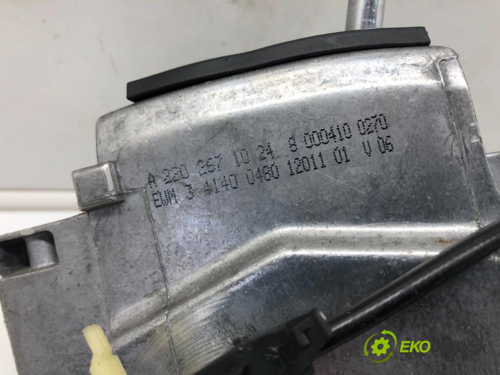 MERCEDES-BENZ KLASA S coupe (C215) 1999 - 2006    CL 600 (215.378) 270 kW [367 KM] benzyna 1999 - 20  Kulisa A2202671024 (Rýchlostné páky / kulisy)