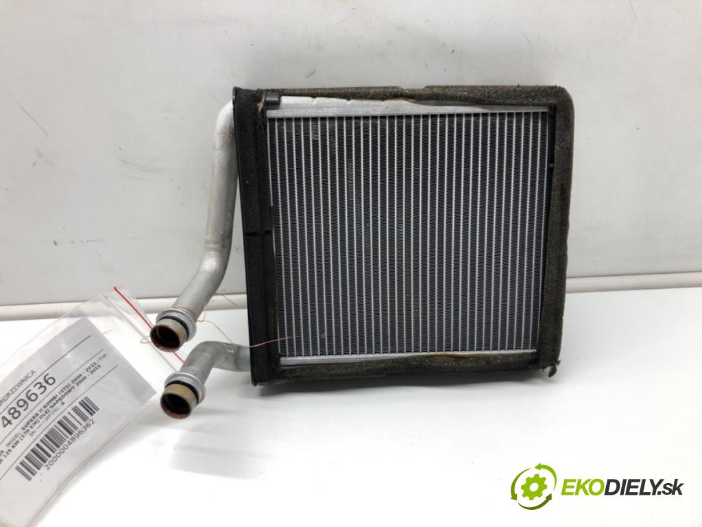 SKODA SUPERB II Kombi (3T5) 2009 - 2015    2.0 TDI 125 kW [170 KM] olej napędowy 2009 - 2015  Výhrevné teleso, radiátor kúrenia 3C0819031A (Radiátory kúrenia)