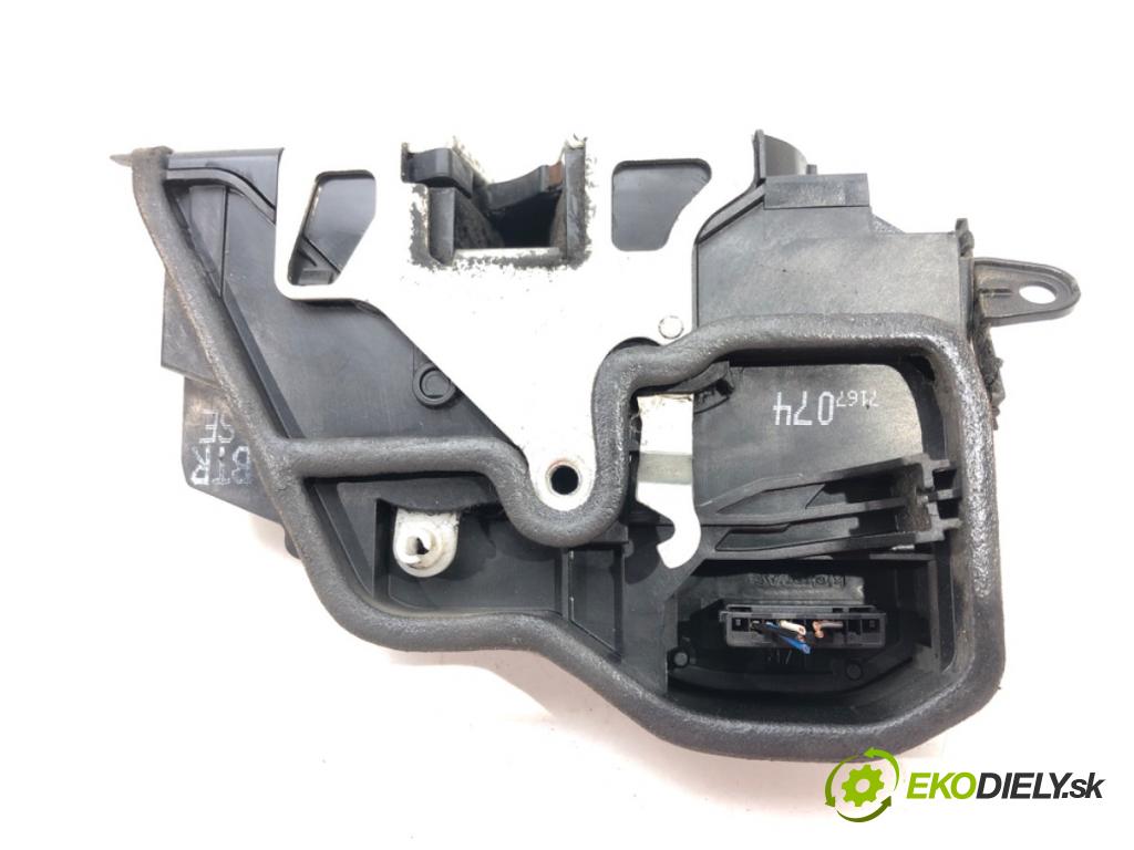 BMW 1 (E87) 2003 - 2013    120 d 120 kW [163 KM] olej napędowy 2004 - 2011  zámok dveře pravý přední část 7167074