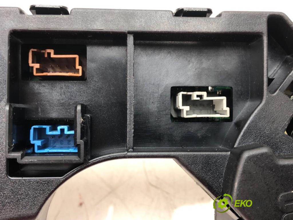 CITROEN C4 PICASSO I nadwozie wielkoprzestrzenne (MPV) (UD_) 2006 - 2015    1.6 VTi 120 88 kW [120 KM] benzyna 2008 - 2013  Prepínač kombinovaný 96656012XT (Prepínače, spínače, tlačidlá a ovládače kúrenia)
