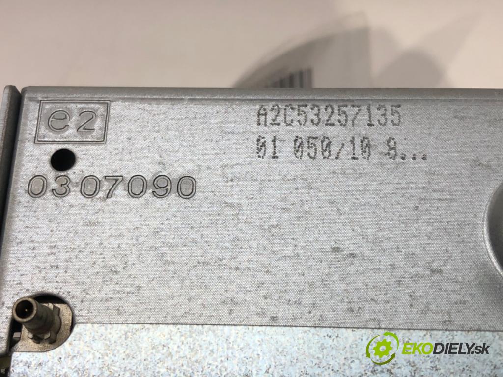 CITROEN C4 PICASSO I nadwozie wielkoprzestrzenne (MPV) (UD_) 2006 - 2015    1.6 VTi 120 88 kW [120 KM] benzyna 2008 - 2013  RADIO 96662670XT (Audio zariadenia)