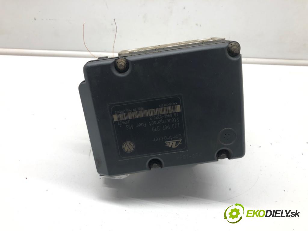 AUDI A3 (8L1) 1996 - 2006    1.6 74 kW [101 KM] benzyna 1996 - 2003  Pumpa ABS 1J0614117A (Pumpy ABS)