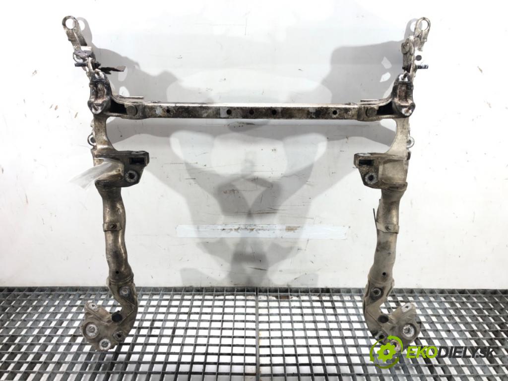 AUDI A4 B8 Avant (8K5) 2007 - 2015    2.0 TDI 88 kW [120 KM] olej napędowy 2008 - 2015  Výstuha pod Motor 8T0399315H (Výstuhy predné)