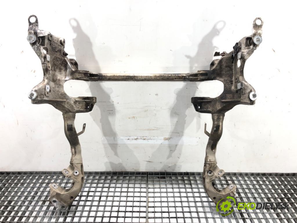 AUDI A4 B8 Avant (8K5) 2007 - 2015    2.0 TDI 88 kW [120 KM] olej napędowy 2008 - 2015  Výstuha pod Motor 8T0399315H (Výstuhy predné)