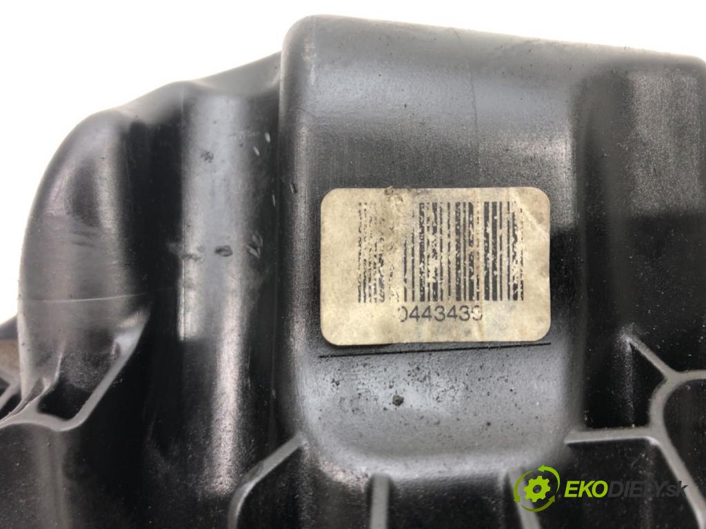 AUDI A4 B8 Avant (8K5) 2007 - 2015    2.0 TDI 88 kW [120 KM] olej napędowy 2008 - 2015  Potrubie sacie, sanie 1030965S03 (Sacie potrubia)