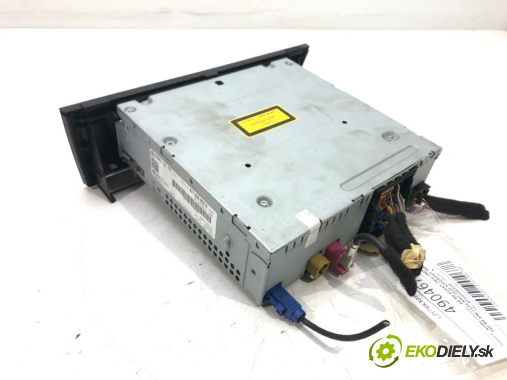 AUDI A4 B8 Avant (8K5) 2007 - 2015    2.0 TDI 88 kW [120 KM] olej napędowy 2008 - 2015  čítač navigácie 8T1035652D (Ostatné)