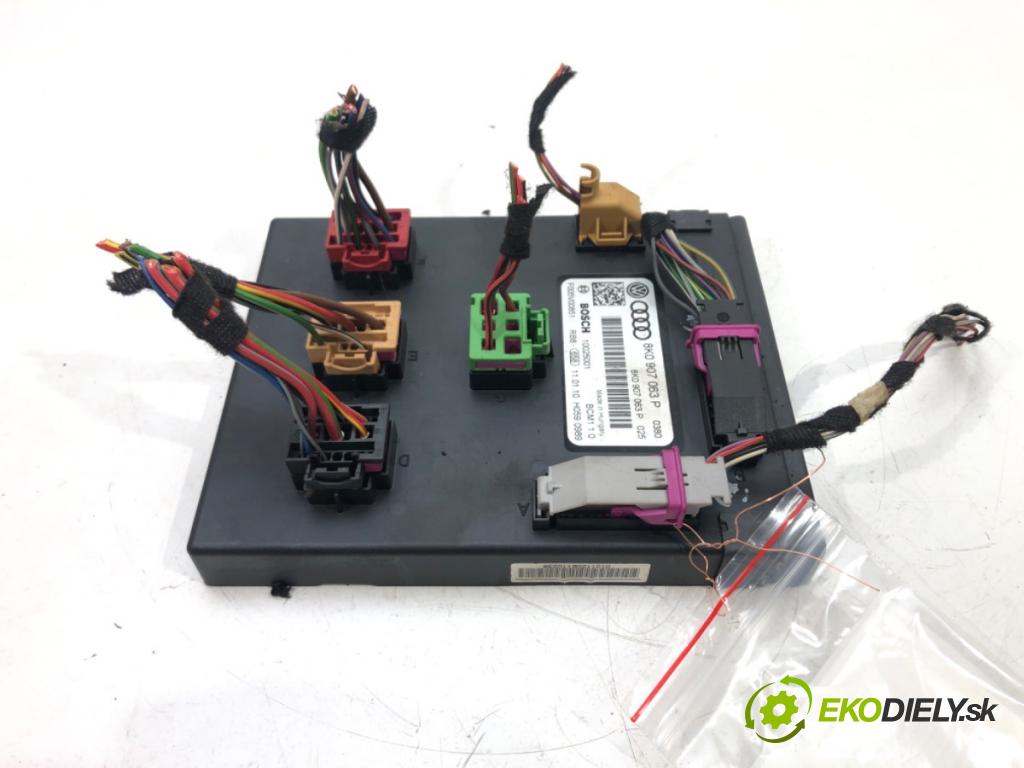 AUDI A4 B8 Avant (8K5) 2007 - 2015    2.0 TDI 88 kW [120 KM] olej napędowy 2008 - 2015  Modul komfortu 8K0907063P (Moduly komfortu)