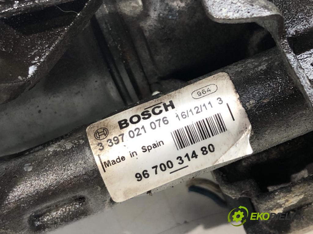 CITROEN C6 (TD_) 2005 - 2012    3.0 HDi 177 kW [241 KM] olej napędowy 2009 - 2012  Mechanizmus stieračov predný pravy 9670031480