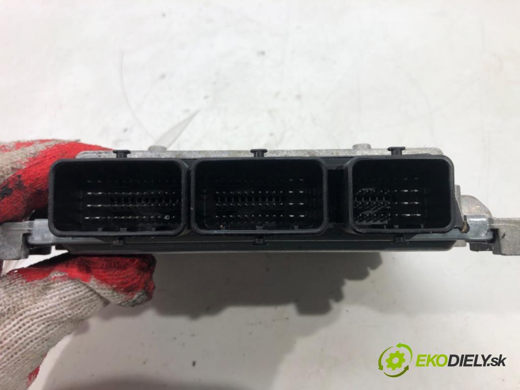 FORD S-MAX (WA6) 2006 - 2014    2.0 TDCi 103 kW [140 KM] olej napędowy 2006 - 2014  riadiaca jednotka Motor 6G91-12A650-MM (Riadiace jednotky)