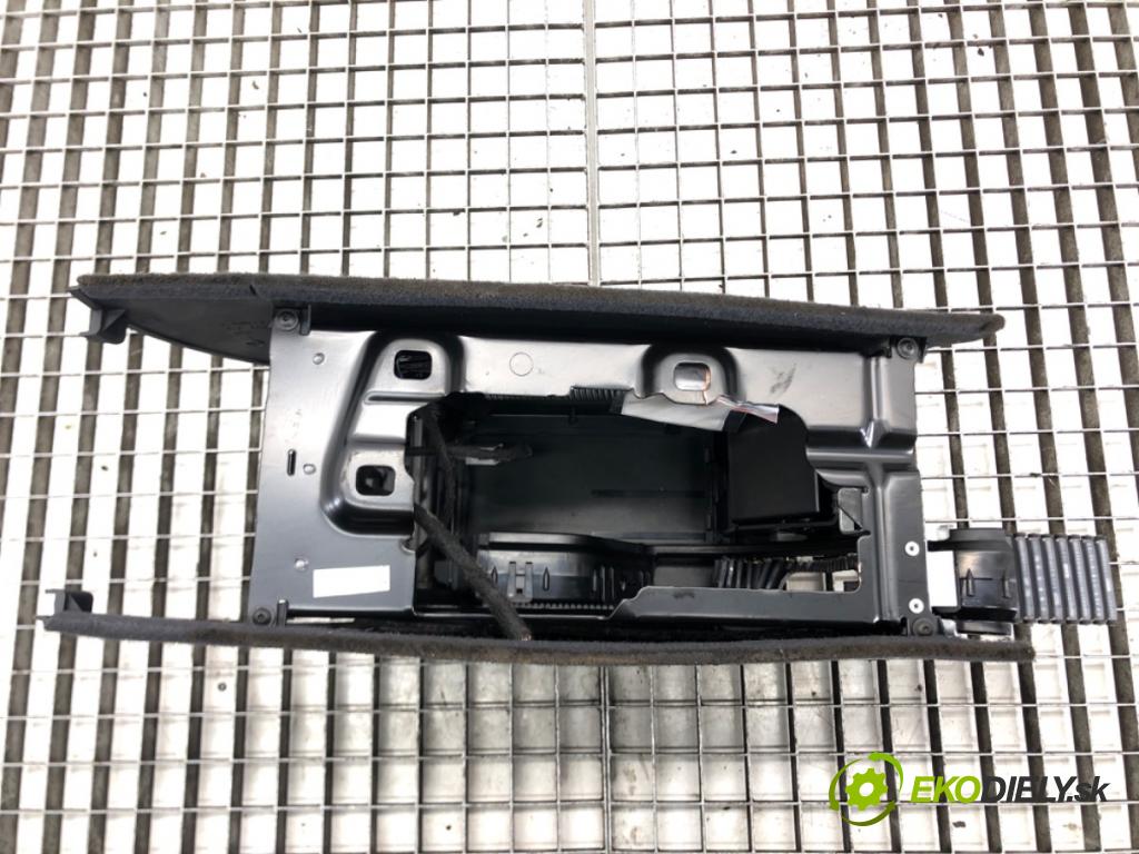 SKODA SUPERB I (3U4) 2001 - 2008    1.9 TDI 85 kW [115 KM] olej napędowy 2007 - 2008  Lakťová opierka 3U0863319B (Lakťové opierky)