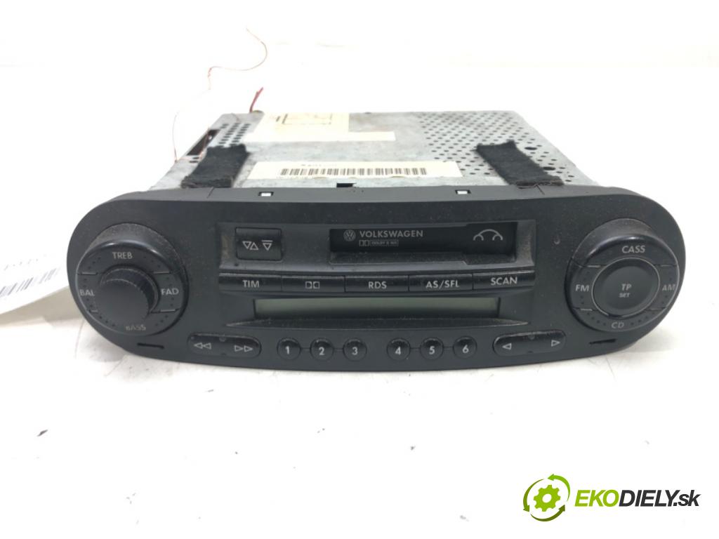 VW NEW BEETLE (9C1, 1C1) 1998 - 2010    2.0 85 kW [115 KM] benzyna 1998 - 2010  RADIO 1C0035186 (Audio zariadenia)