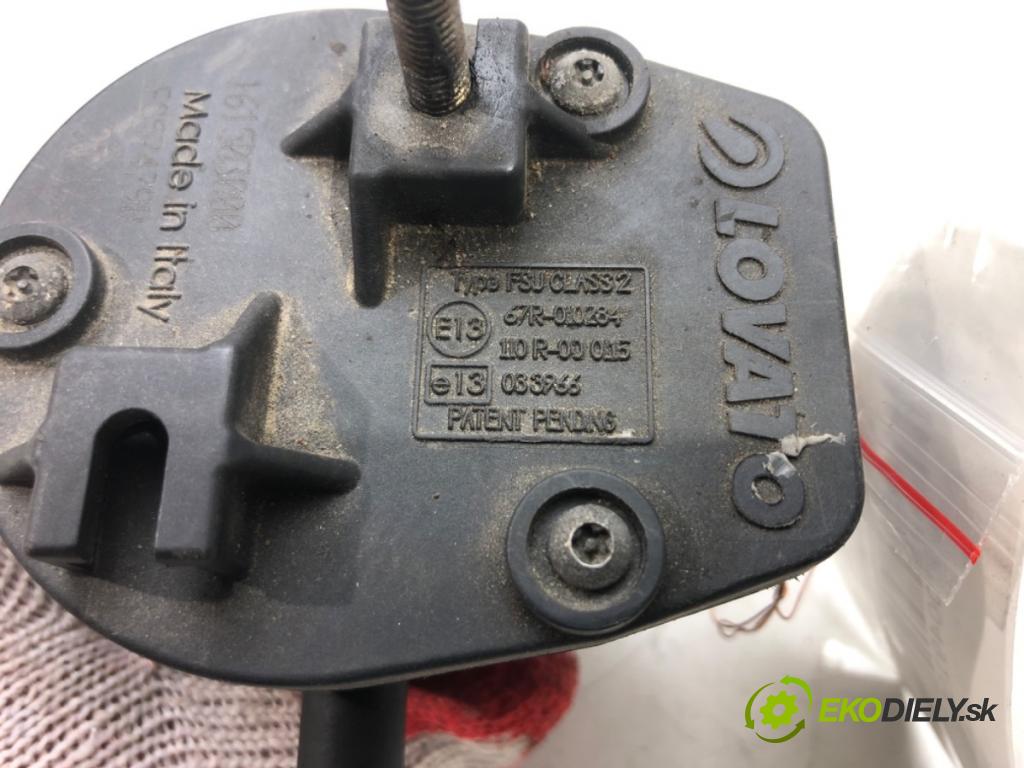 --- --- --- Obal filtra Snímač plynového pedálu LPG 67R-010284