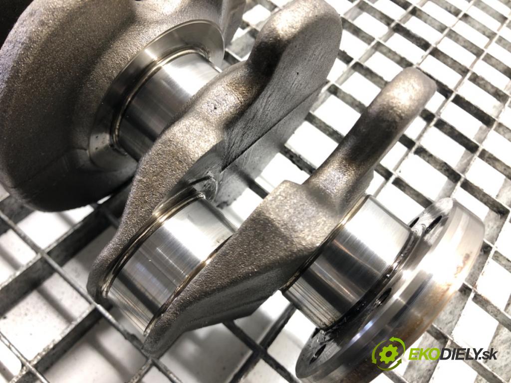 FORD FOCUS III Turnier 2010 - 2022    1.5 TDCi 88 kW [120 KM] olej napędowy 2014 - 2022  Kardaň, hriadeľ KLIKA: XWDA (Ostatné)