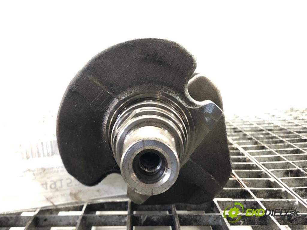 FORD FOCUS III Turnier 2010 - 2022    1.5 TDCi 88 kW [120 KM] olej napędowy 2014 - 2022  Kardaň, hriadeľ KLIKA: XWDA (Ostatné)