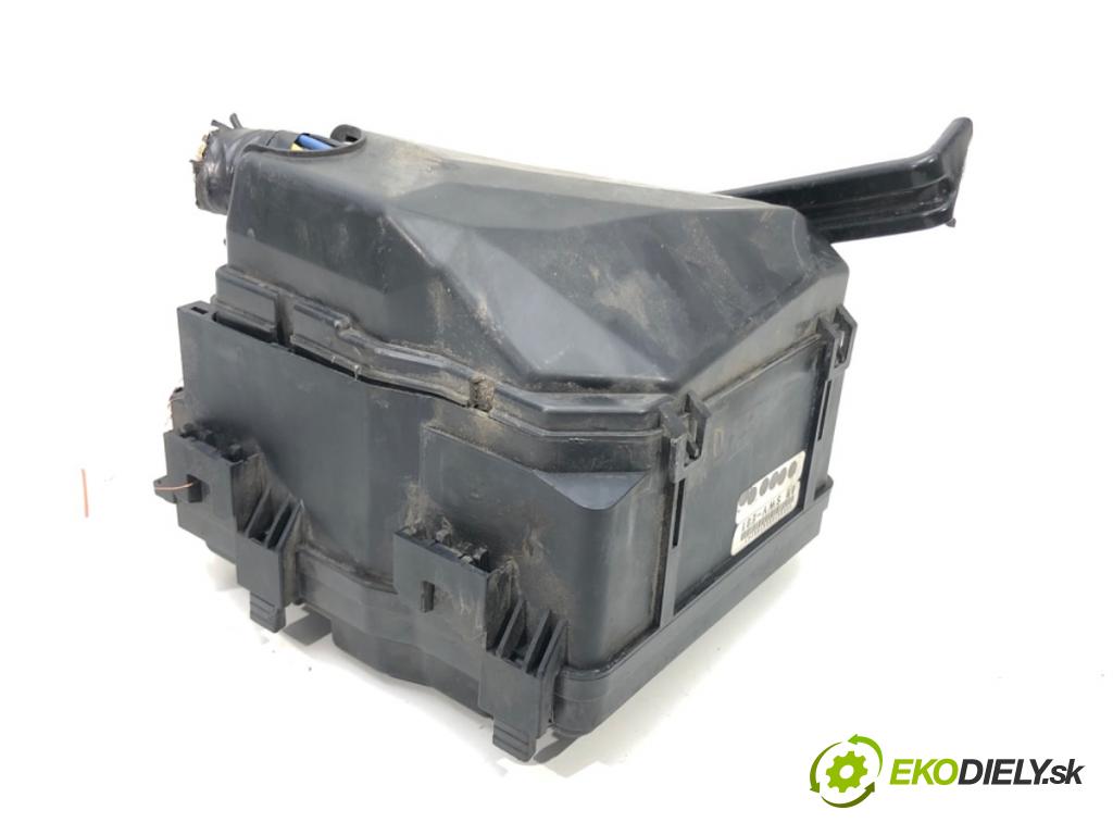 HONDA CR-V III (RE_) 2006 - 2022    2.2 i-CTDi 4WD (RE6) 103 kW [140 KM] olej napędowy  skříňka poistková 08SWY-E01 (Pojistkové skříňky)