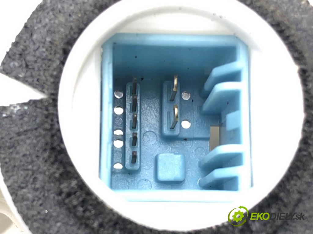 HONDA CR-V III (RE_) 2006 - 2022    2.2 i-CTDi 4WD (RE6) 103 kW [140 KM] olej napędowy  zámok dveře levý zadní část 72651-SWA-J1