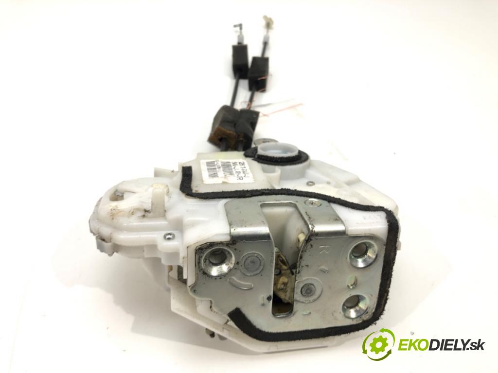 HONDA CR-V III (RE_) 2006 - 2022    2.2 i-CTDi 4WD (RE6) 103 kW [140 KM] olej napędowy  zámok dveře pravý zadní část 72611-SWA-J1