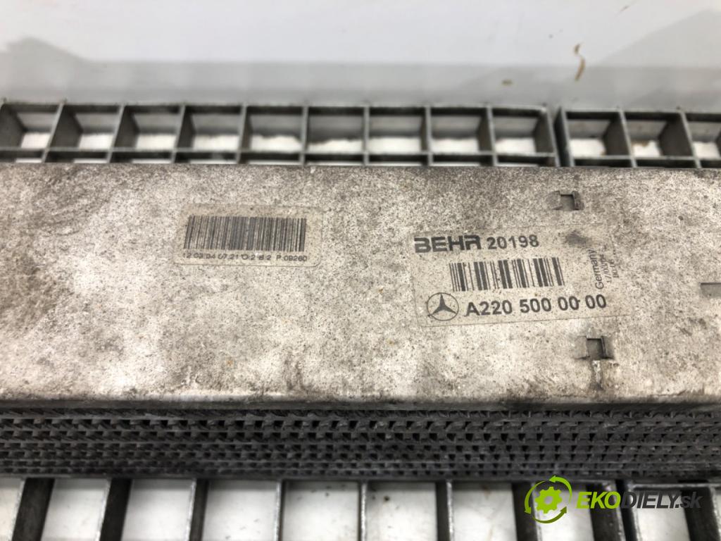 MERCEDES-BENZ KLASA S (W220) 1998 - 2005    S 320 CDI (220.026, 220.126) 145 kW [197 KM] olej   intercooler A2205000000 (Chladiče nasávaného vzduchu (intercoolery))