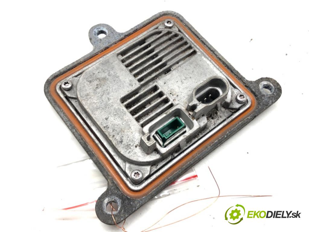 JAGUAR XF I (X250) 2008 - 2015    2.2 D 140 kW [190 KM] olej napędowy 2011 - 2015  Menič XENON 10R-034663 (Riadiace jednotky xenónu)