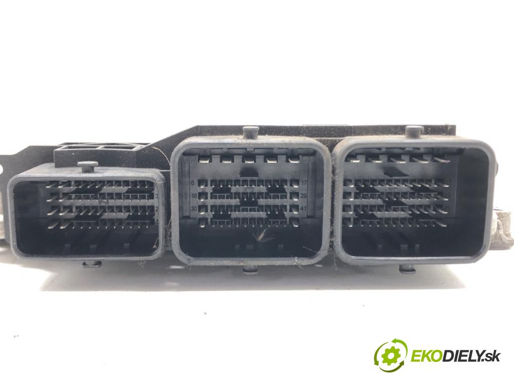 JAGUAR XF I (X250) 2008 - 2015    2.2 D 140 kW [190 KM] olej napędowy 2011 - 2015  riadiaca jednotka Motor CX23-12C520-VD 0281018585 (Riadiace jednotky)