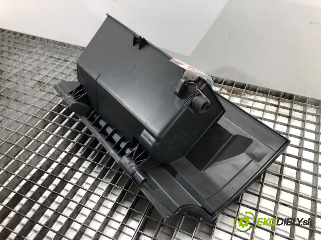 LAND ROVER FREELANDER 2 (L359) 2006 - 2015    2.2 TD4 4x4 118 kW [160 KM] olej napędowy 2006 - 2  Priehradka, kastlík spolujazdca  (Priehradky, kastlíky)