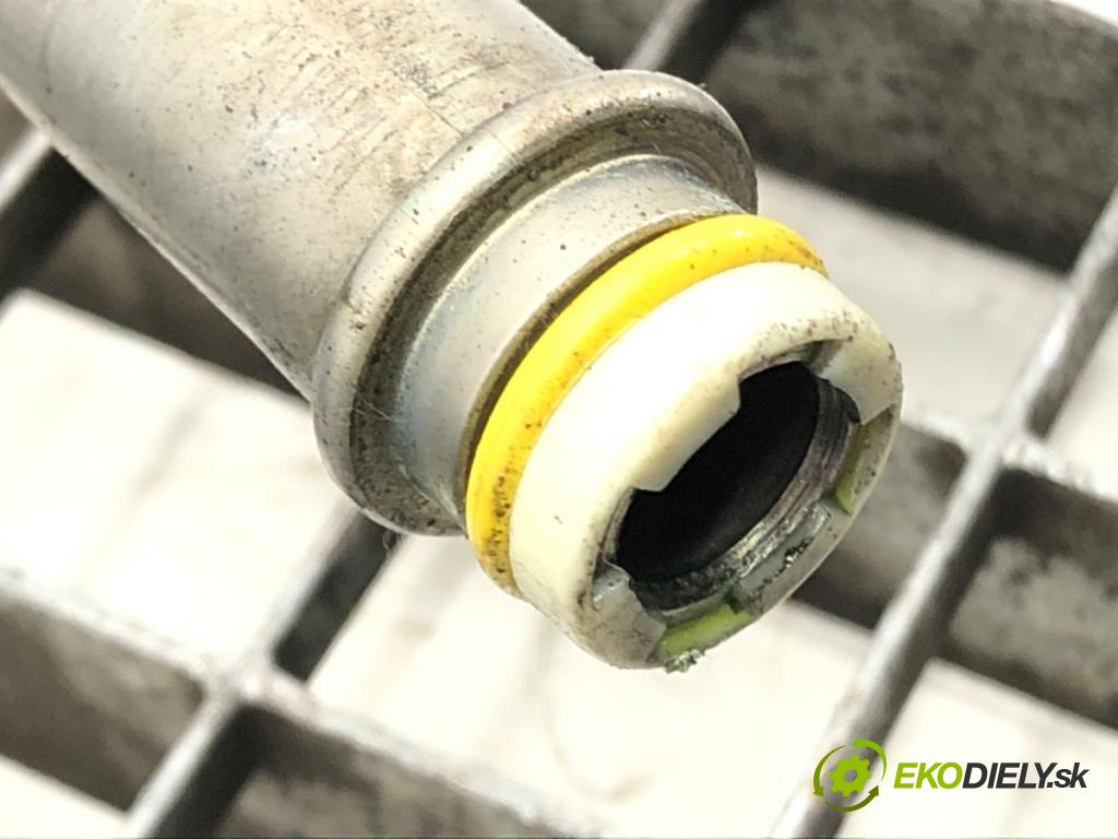 LAND ROVER FREELANDER 2 (L359) 2006 - 2015    2.2 TD4 4x4 118 kW [160 KM] olej napędowy 2006 - 2  rúrka klimatizácie  (Rúrky klimatizácie)