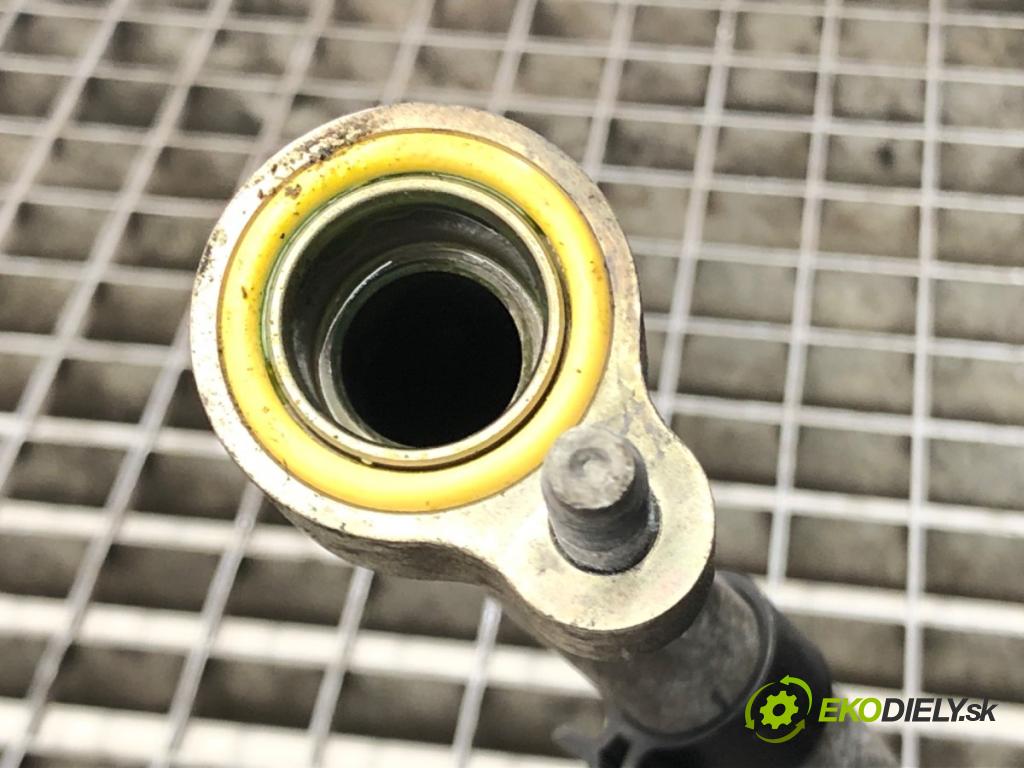 LAND ROVER FREELANDER 2 (L359) 2006 - 2015    2.2 TD4 4x4 118 kW [160 KM] olej napędowy 2006 - 2  rúrka klimatizácie  (Rúrky klimatizácie)