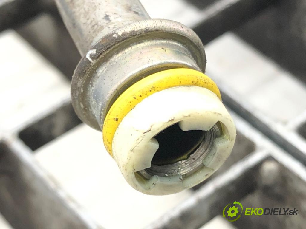 LAND ROVER FREELANDER 2 (L359) 2006 - 2015    2.2 TD4 4x4 118 kW [160 KM] olej napędowy 2006 - 2  rúrka klimatizácie  (Rúrky klimatizácie)