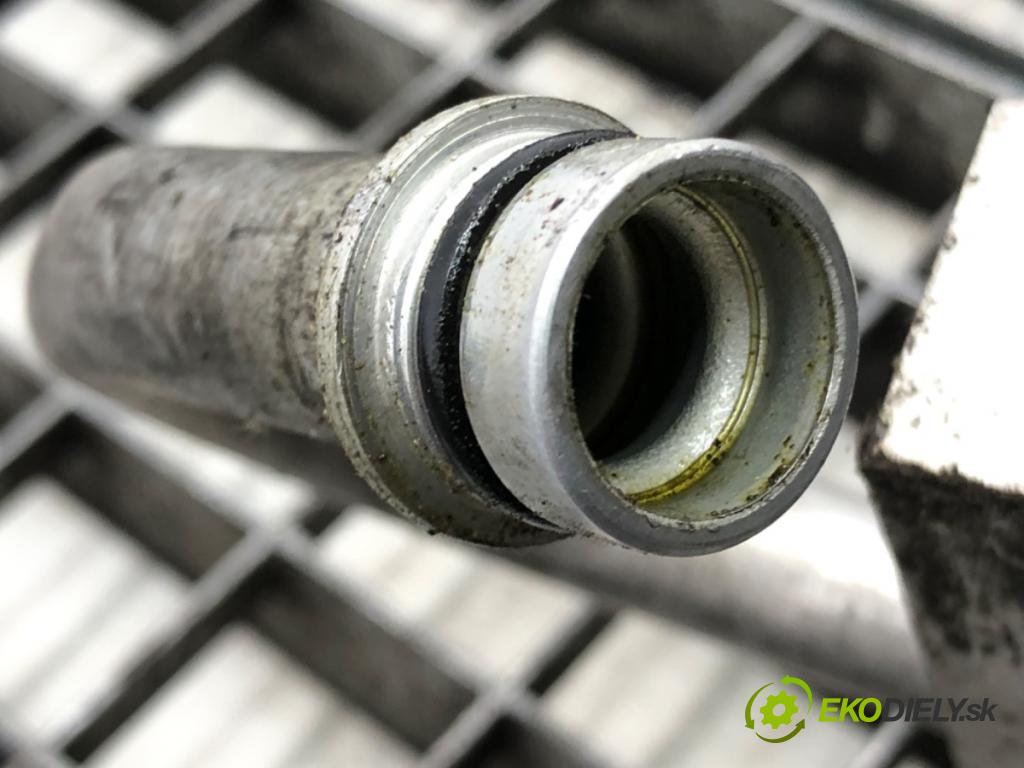 MERCEDES-BENZ KLASA M (W163) 1998 - 2005    ML 270 CDI (163.113) 120 kW [163 KM] olej napędowy  rúrka klimatizácie  (Rúrky klimatizácie)