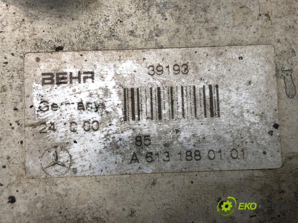 MERCEDES-BENZ KLASA M (W163) 1998 - 2005    ML 270 CDI (163.113) 120 kW [163 KM] olej napędowy  chladič oleje převodovky A6131880101 (Chladiče oleje)