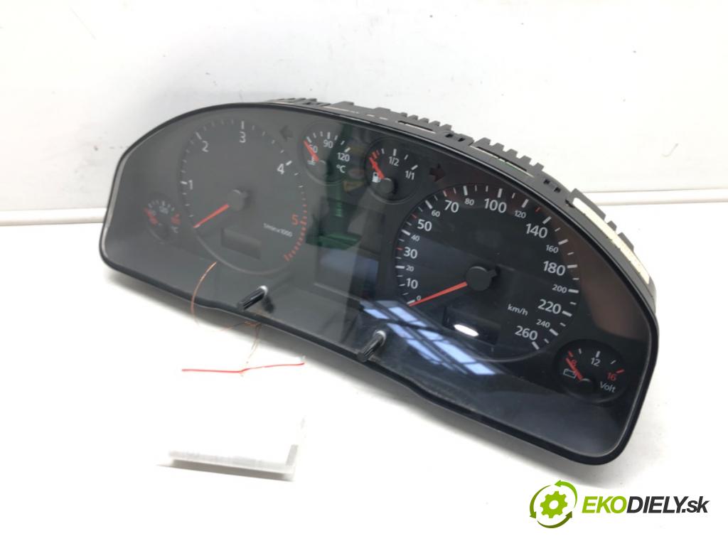 AUDI A6 C5 (4B2) 1997 - 2005    2.5 TDI 110 kW [150 KM] olej napędowy 1997 - 2005  Prístrojovka 4B0920900JX (Prístrojové dosky, displeje)