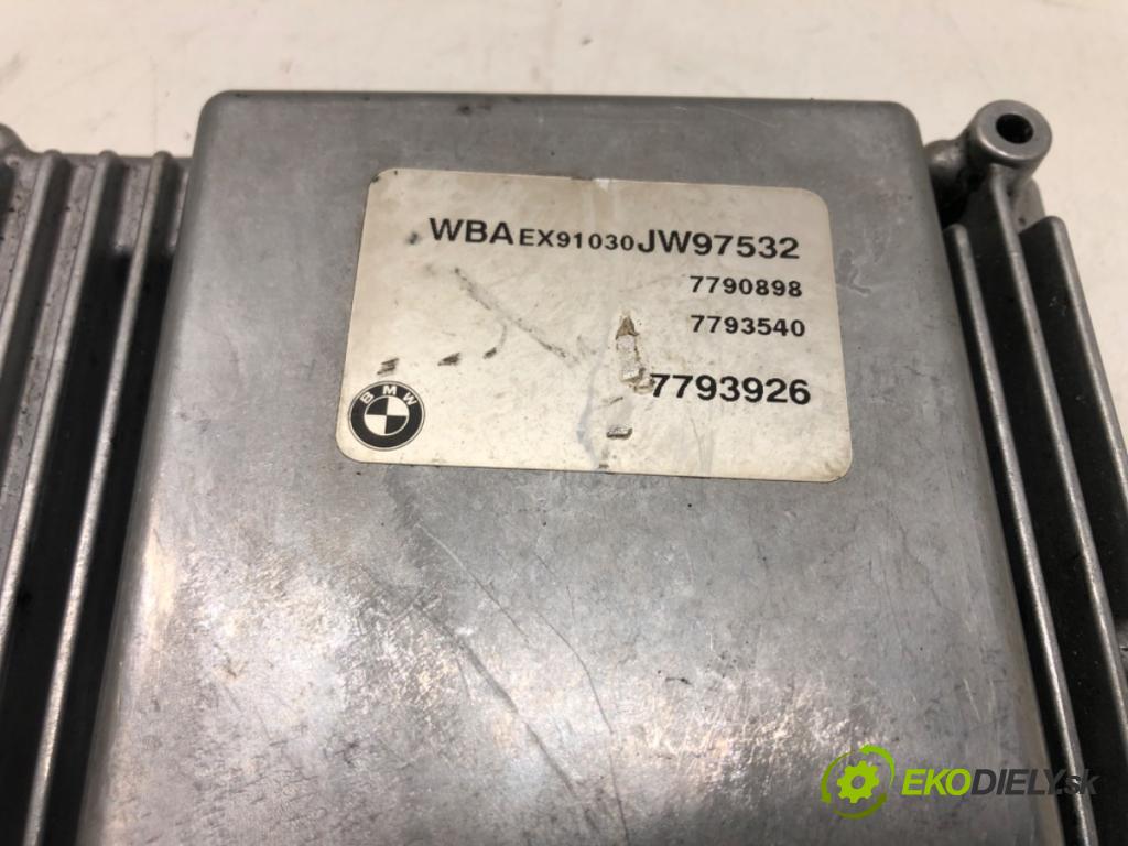 BMW 3 (E46) 1997 - 2005    330 d 150 kW [204 KM] olej napędowy 2003 - 2005  riadiaca jednotka Motor 0281011223 (Riadiace jednotky)