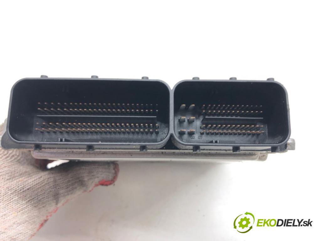 BMW 3 (E46) 1997 - 2005    330 d 150 kW [204 KM] olej napędowy 2003 - 2005  riadiaca jednotka Motor 0281011223 (Riadiace jednotky)