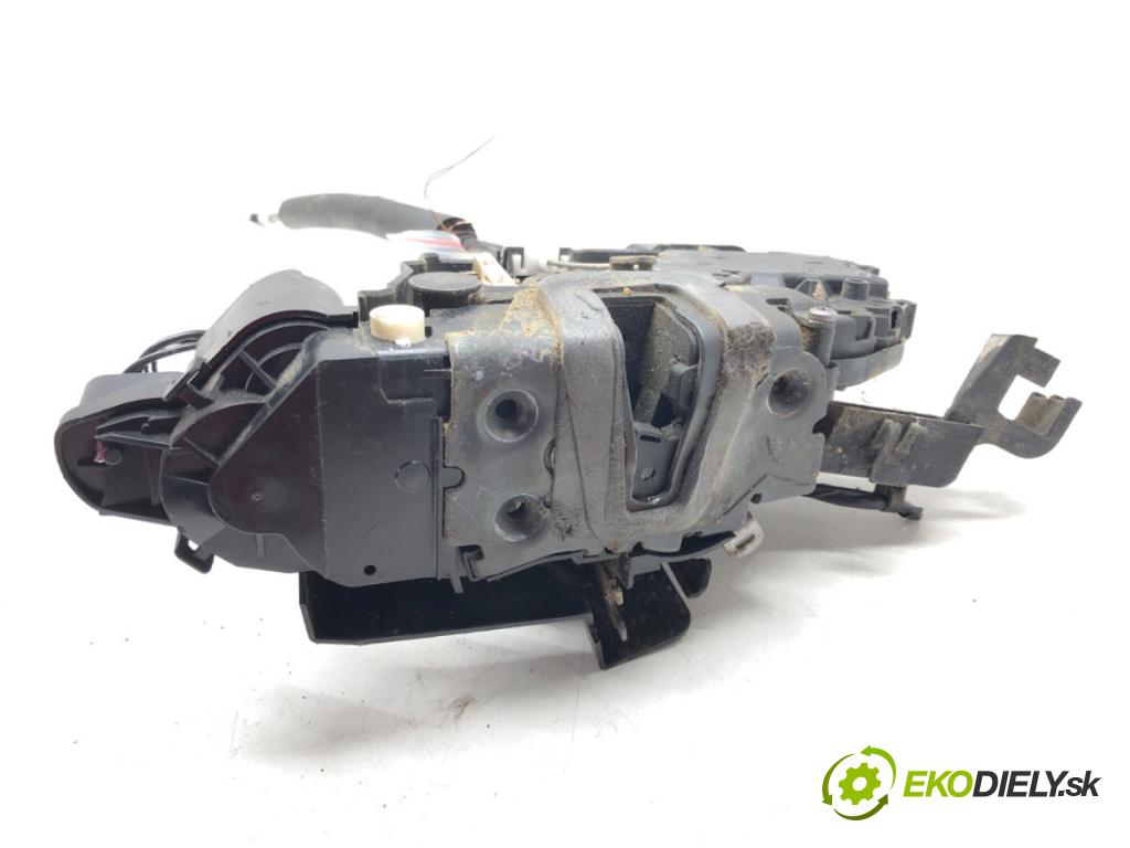 JAGUAR XF SPORTBRAKE (X250) 2012 - 2015    3.0 D 202 kW [275 KM] olej napędowy 2012 - 2014  zámok dveře levý zadní část 8X23-24995-AG