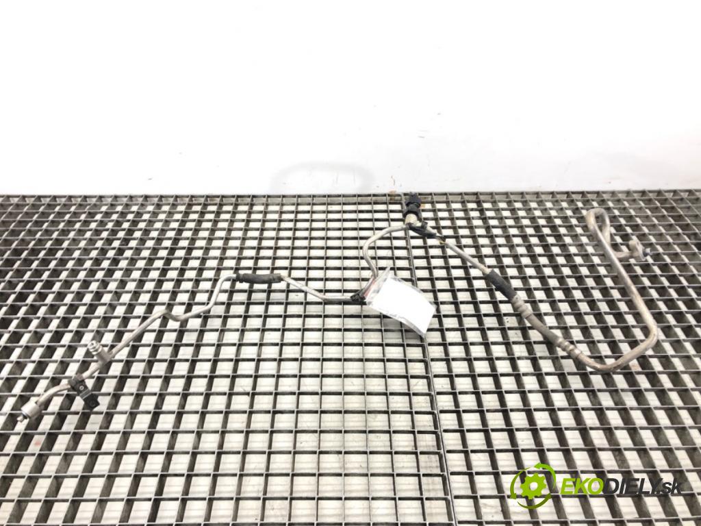 JAGUAR XF SPORTBRAKE (X250) 2012 - 2015    3.0 D 202 kW [275 KM] olej napędowy 2012 - 2014  rúrka klimatizácie 924408507R (Rúrky klimatizácie)