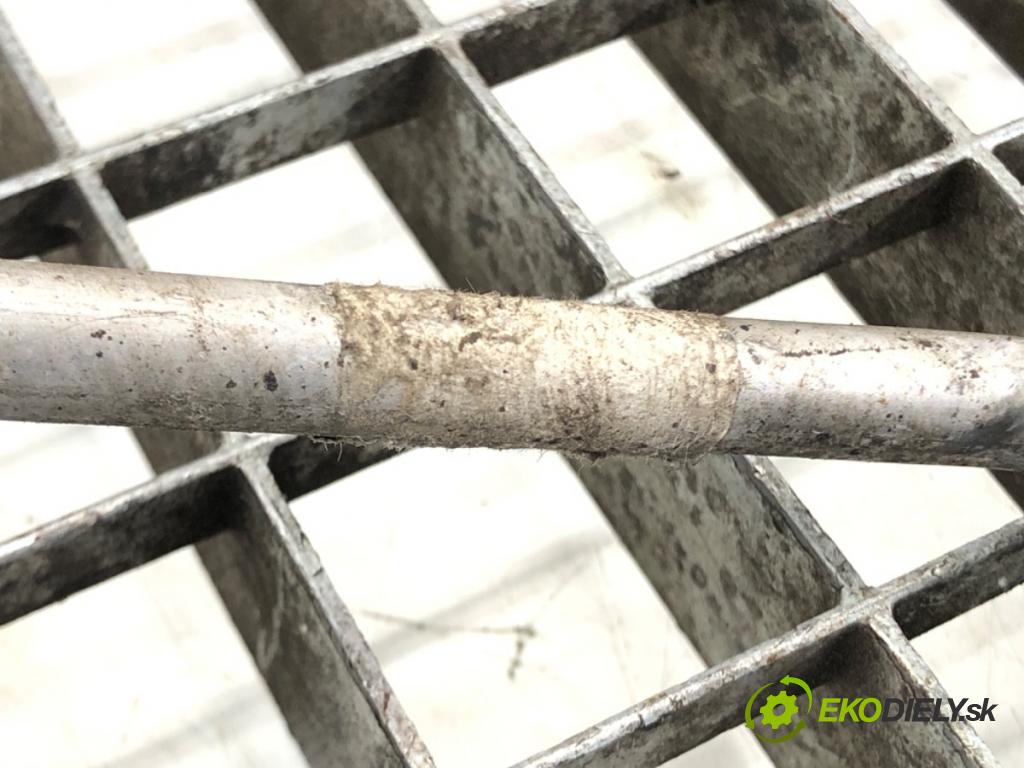 JAGUAR XF SPORTBRAKE (X250) 2012 - 2015    3.0 D 202 kW [275 KM] olej napędowy 2012 - 2014  rúrka klimatizácie 924408507R (Rúrky klimatizácie)