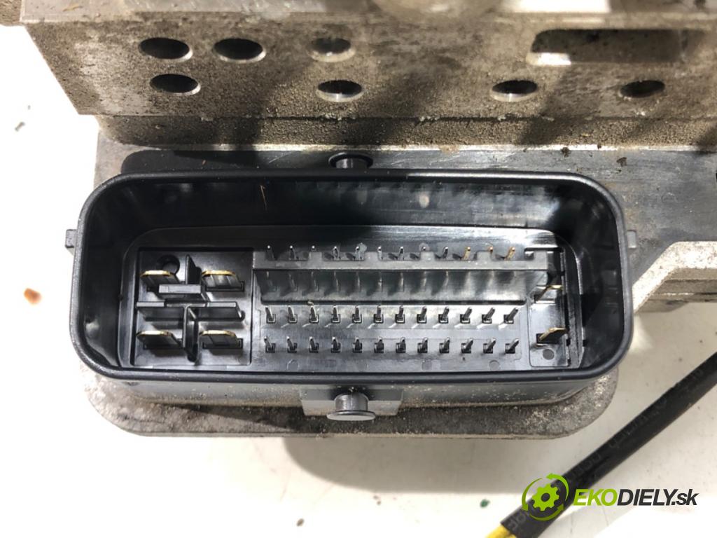 TOYOTA AURIS Kombi (_E18_) 2013 - 2018    1.8 Hybrid (ZWE186_) 73 kW [99 KM] Hybryda silnik   Posilovač bŕzd 47270-47030