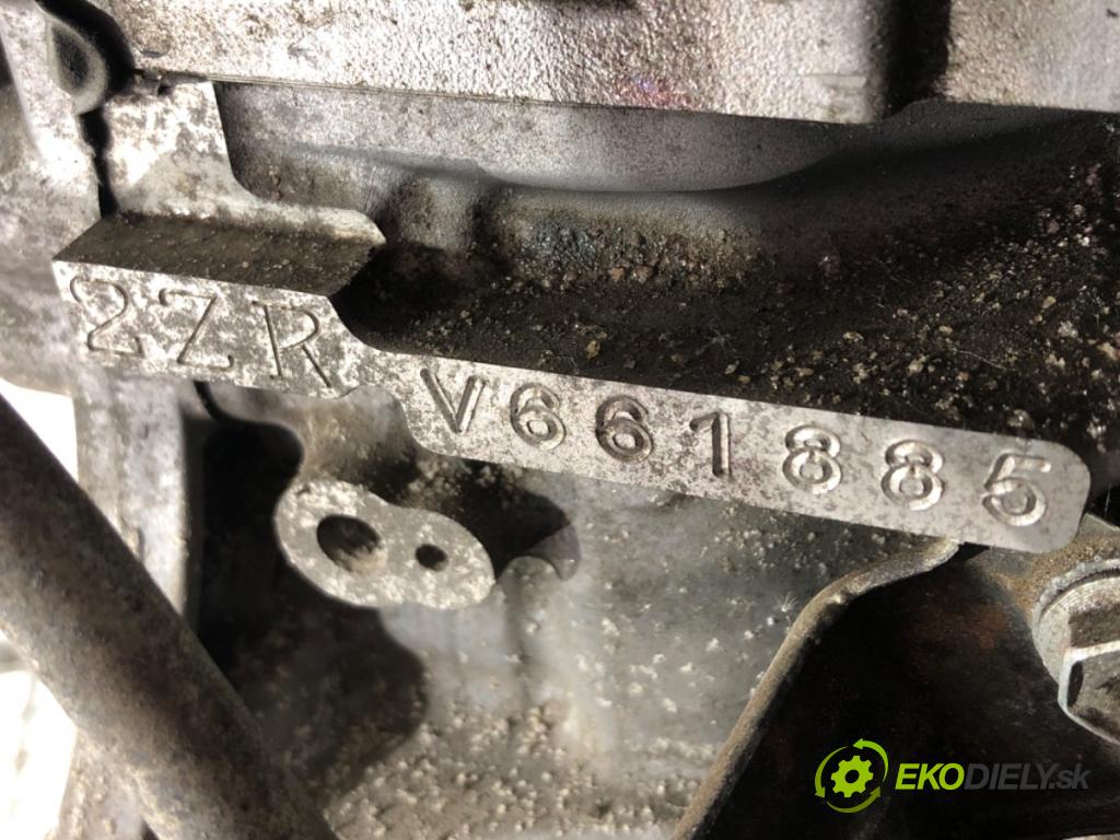 TOYOTA AURIS Kombi (_E18_) 2013 - 2018    1.8 Hybrid (ZWE186_) 73 kW [99 KM] Hybryda silnik   Motor 2ZR-FXE (Motory (kompletné))