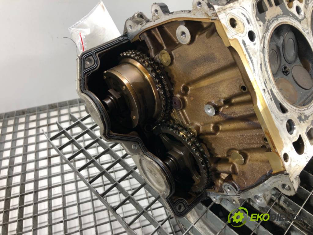 PORSCHE CAYENNE (9PA) 2002 - 2010    S 4.8 283 kW [385 KM] benzyna 2007 - 2010  Hlava valcov pravá 9481041053R (Hlavy valcov)