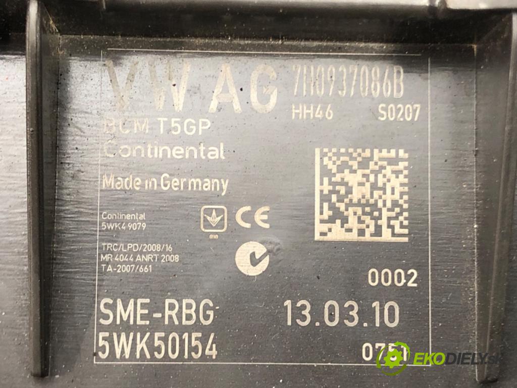 VW TRANSPORTER V Autobus (7HB, 7HJ, 7EB, 7EJ) 2003 - 2015    2.0 TDI 62 kW [84 KM] olej napędowy 2009 - 2015  modul komfortu 7H0937086B (Moduly komfortu)
