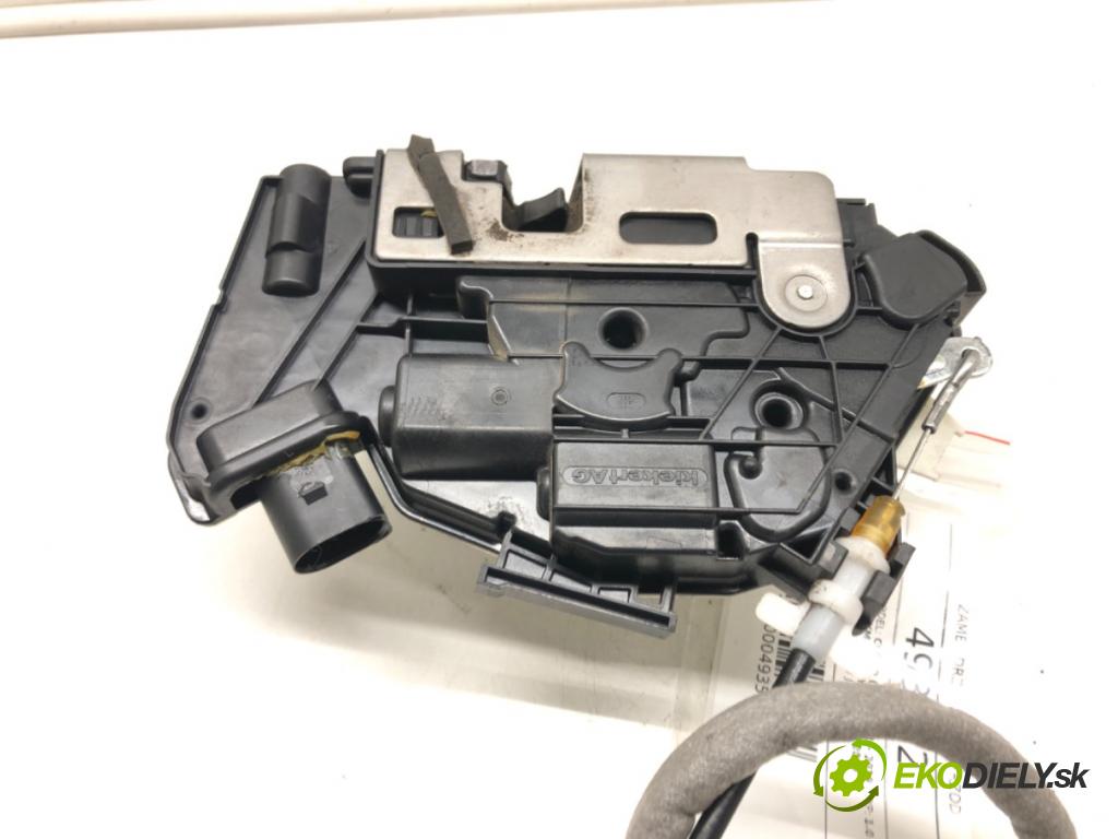 SKODA CITIGO (NF1) 2011 - 2019    1.0 44 kW [60 KM] benzyna 2011 - 2019  zámok dveře pravý přední část 1S1837016H