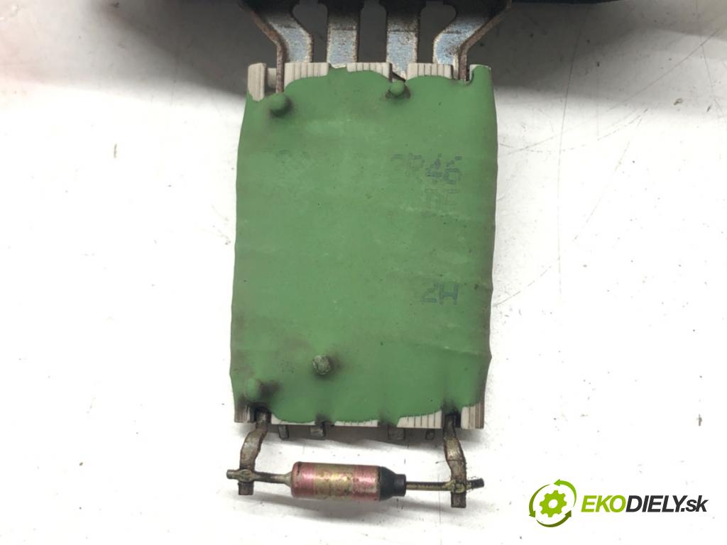 FORD FOCUS III Turnier 2010 - 2022    1.0 EcoBoost 92 kW [125 KM] benzyna 2012 - 2022  Odpor, rezistor kúrenia vzduchu  (Odpory (rezistory) kúrenia)