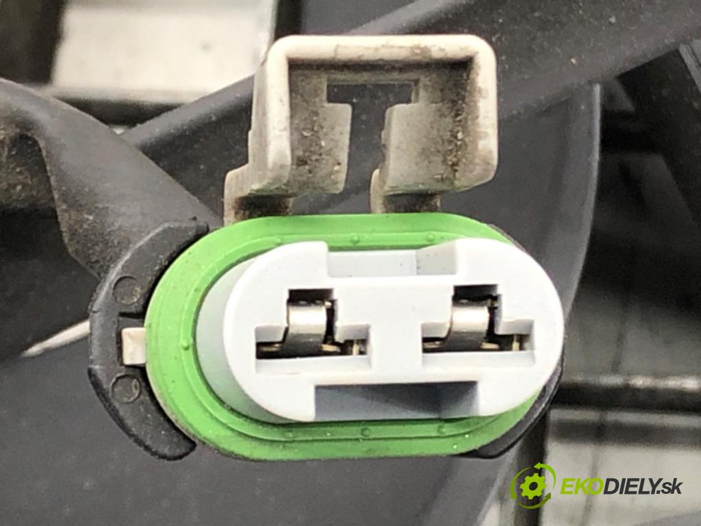 FORD FOCUS III Turnier 2010 - 2022    1.0 EcoBoost 92 kW [125 KM] benzyna 2012 - 2022  Ventilátor chladiča CV61-8C607-VA (Ventilátory)