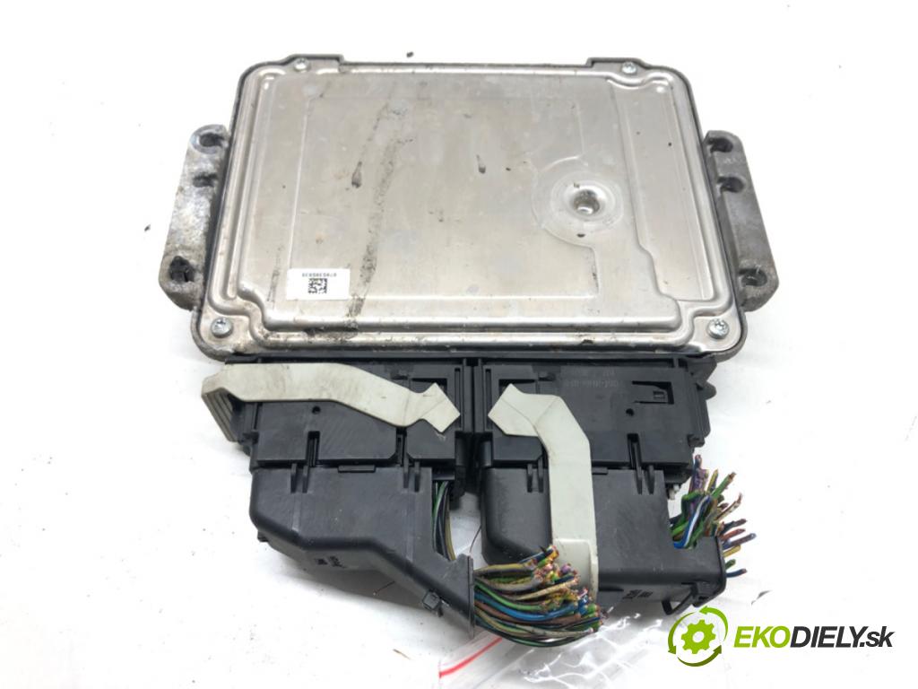 FORD FOCUS III Turnier 2010 - 2022    1.0 EcoBoost 92 kW [125 KM] benzyna 2012 - 2022  riadiaca jednotka Motor 0261S09376 (Riadiace jednotky)