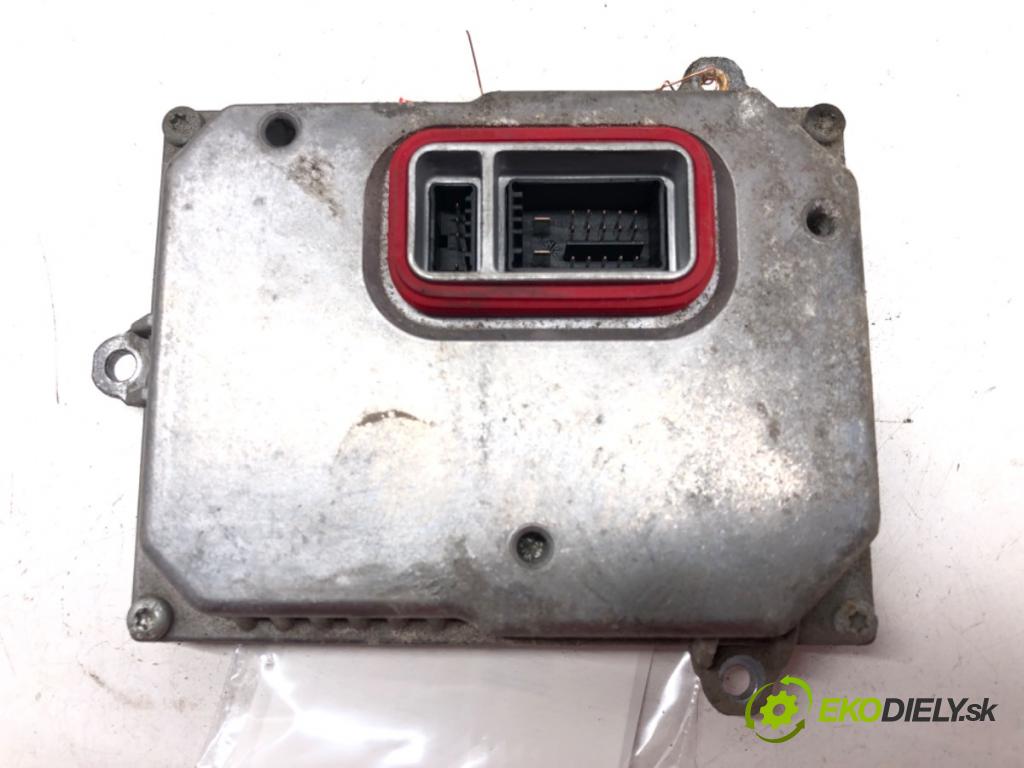 AUDI A3 (8P1) 2003 - 2013    2.0 TDI 16V 103 kW [140 KM] olej napędowy 2003 - 2  Menič XENON 1307329294 (Riadiace jednotky xenónu)