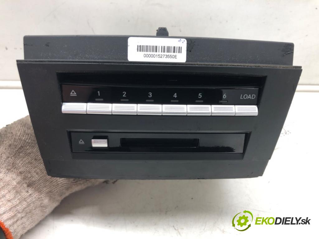MERCEDES-BENZ KLASA S (W221) 2005 - 2013    S 500 4-matic (221.086, 221.186) 285 kW [388 KM] b  RADIO Menič CD A2218709287